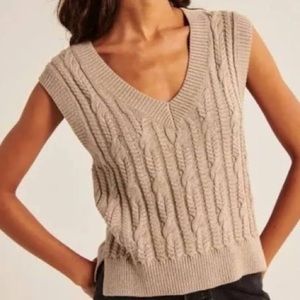 Abercrombie and Fitch Cable Knit Sweater Vest